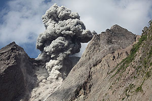 Explosive eruption of Batu Tara volcano, Indonesia