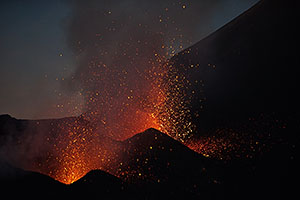 Fogo Volcano Eruption 2014, Strombolian Activity at Night, Short Exposure