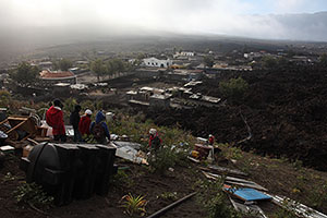 Inhabitants on hillside above Portela, Fogo Caldera