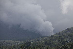 Lokon volcano degassing