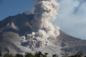 Sinabung volcano, June 2015, small PF